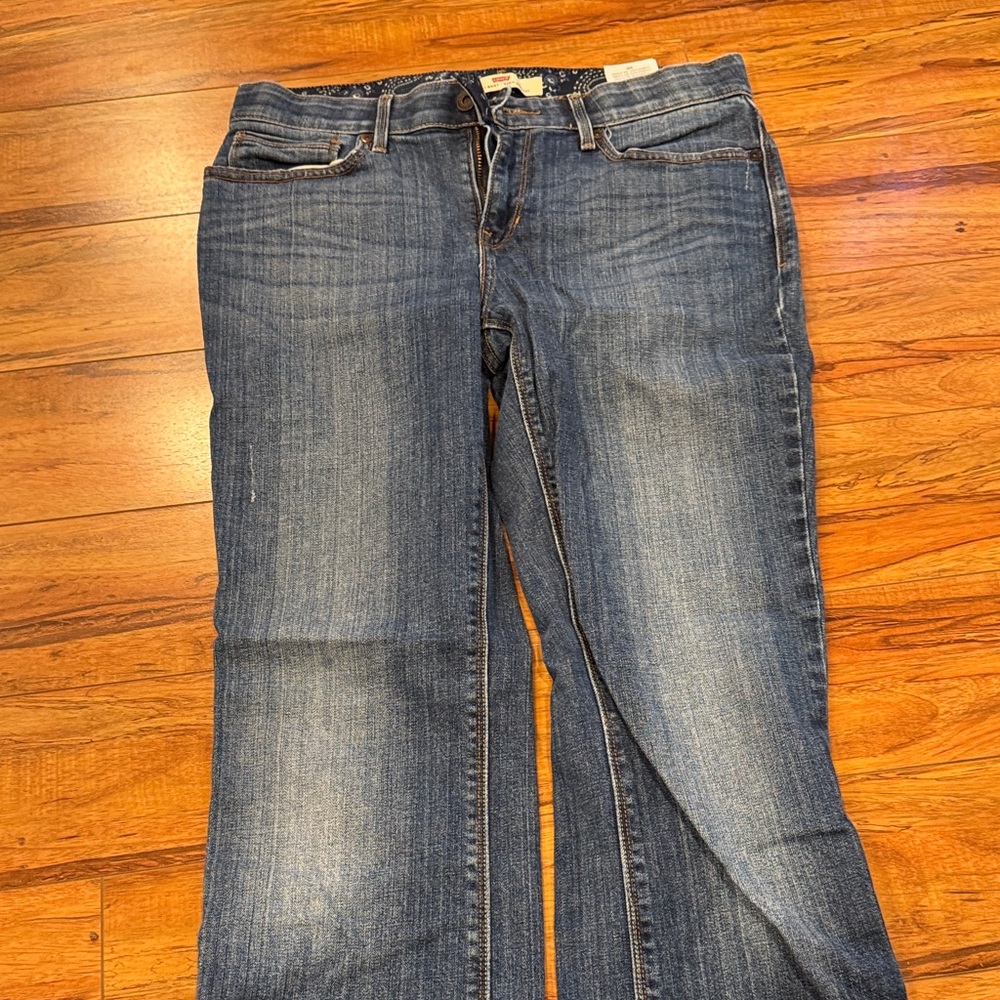 Levi's Women's Boot Cut Jeans in Dark Blue